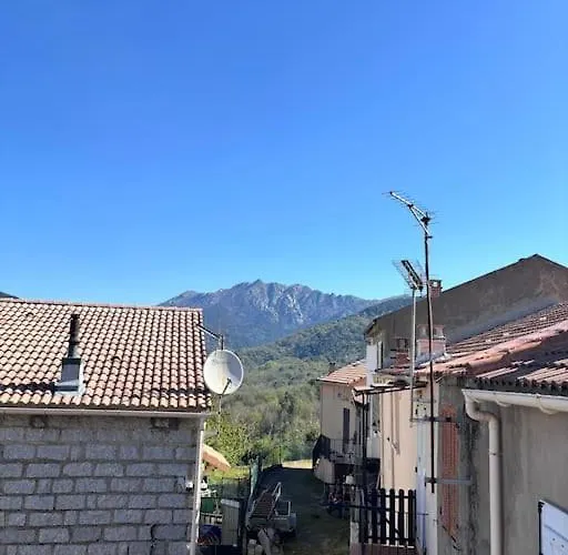 Chez Lulu Cosy. Cozzano